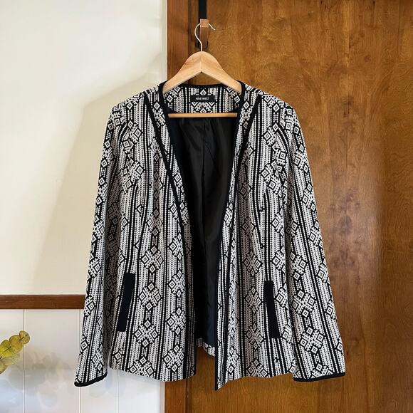 NINE WEST Geometric Blazer Cardigan Jacket Black White Open Front Pockets Sz 6 - Picture 1 of 11